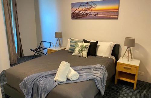 Mooloolaba Apartment | Mooloolaba Beachfront: Superior Resort Apartment