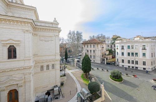Rione XI Sant'Angelo Apartment | Moon River Luxury Apartment