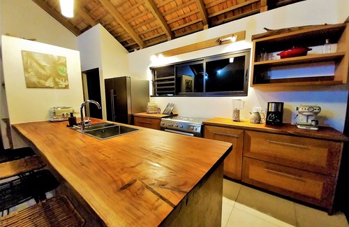Temae Villa | MOOREA - Toatea Beach Hoe