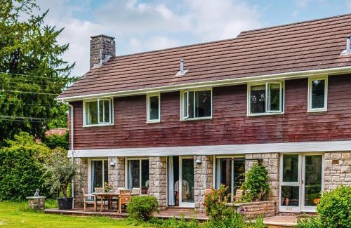Chilcompton House | Moorlands