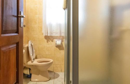 Victoria Falls Bed & Breakfast | Mopani Lodge Victoria Falls