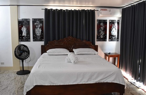 San Narciso Hotel | MOPE Beach Resort