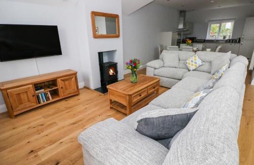 Goodwick House | Mor Awelon