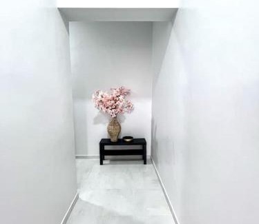 Mindelo Apartment | MorabezaHome- Apartment Tati