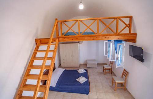 Kamari Apartment | MORAKI HOUSES MH Open View