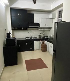 Sualkuchi Apartment | Moroccan Moon