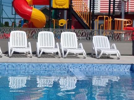 Sarbinowo Cabin | MORZA SZUM basen z podgrzewaną wodą, boisko, rowery