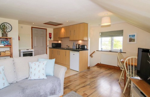 Bromlow Cottage | Mossy Lodge