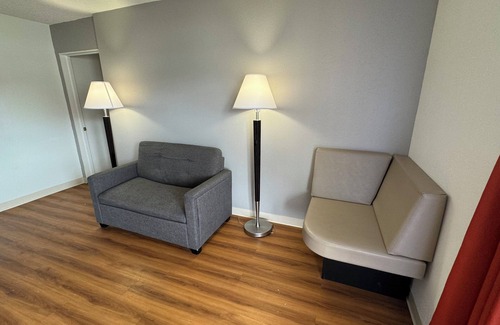 Butte Hotel | Motel 6 Butte, MT - Historic City Center