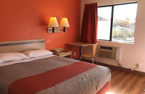 Goodlettsville Hotel | Motel 6-Goodlettsville, TN - Nashville