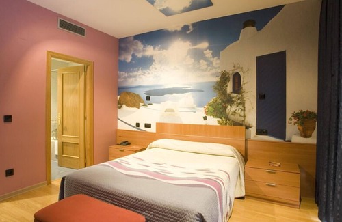 Camponaraya Hotel | Motel Acropolis