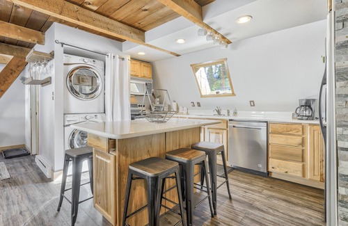 Coyne Placer Valley Cabin | Mountain A Frame-Wood Stove-5min to Downtown