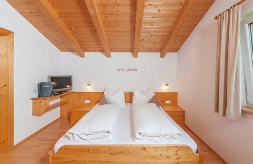 Pfunds Other | Mountain air double room - Hotel Berghof