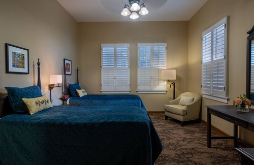 Mountain Lake Hotel | Mountain Lake Lodge