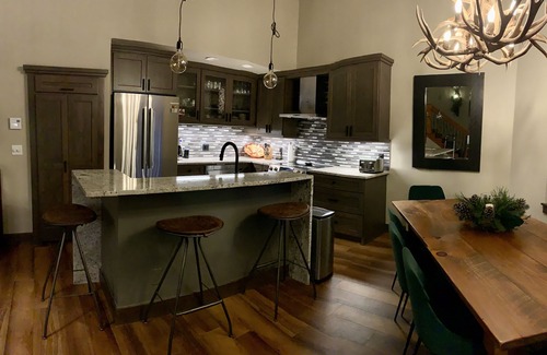 Four O'Clock Condo | Mountain Modern Ski in Ski Out 3BR Condo; Clubhouse w/Pool & Hot Tubs