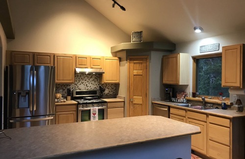 Black Hawk House | Mountain Retreat near ATV trails, hiking and Casinos