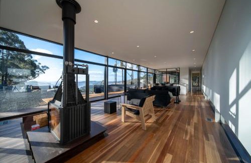 Snug House | Mountain Top Snug, House Itas