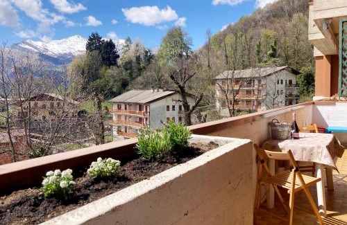 Moggio Apartment | Mountain view charming apartment