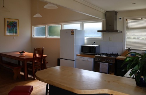 Ohakune House | Mountain Views, Pet Friendly, Great Location opposite the Carrot Park.