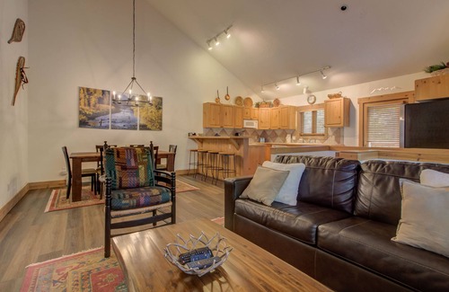 Steamboat Springs House | Mountain Views & Private Hot Tub | 2BR Townhome with Wraparound Deck and Vau