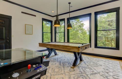 Big Canoe House | Mountain Vistas Fireside Sips Game Nights Golf Rounds Hiking Trails Lake Swims - Moon Shine