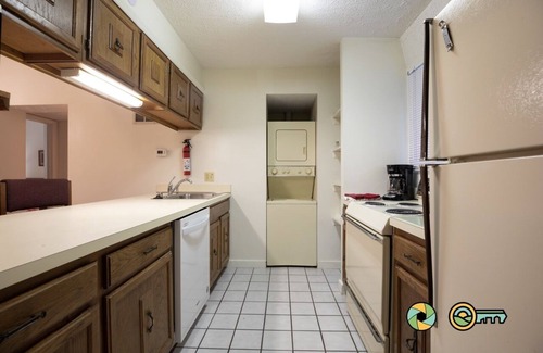 Basye Condo | Mountainside Retreat Condo (#2-302) | Top-level w/loft | Quiet & secluded