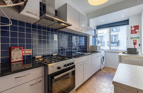 Santa Maria Maior Apartment | Mouraria - Lisbon City Center