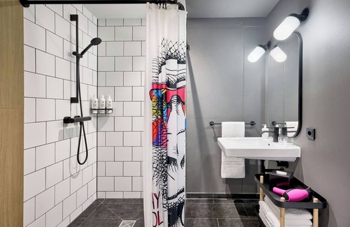 Kupferzell Hotel | Moxy Kupferzell Hohenlohe