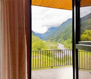 Racha-Lechkhumi and Lower Svaneti House | Mtiskari cottage in Utsera