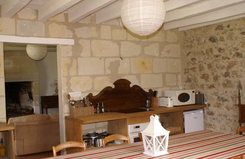 Blaison-Saint-Sulpice House | Mulberry tree cottage at Château de la Giraudière between Angers and Saumur