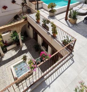 Almeria Centro Hotel | Murallas de Jayrán Hotel Boutique