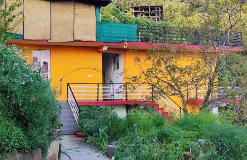 Bhagsu Nag House | Mustard House - Mcleod Ganj