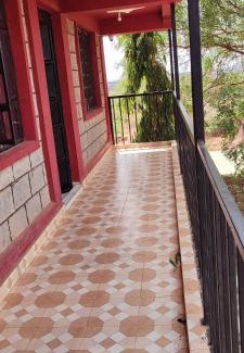 Voi Bed & Breakfast | Mwango Deluxe Apartments