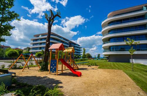 Siofok Aranypart Apartment | MyFlat Wave Luxury 44 Suite
