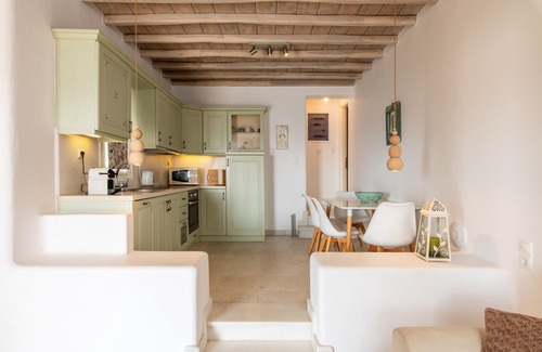 Tourlos House | Mykonos Divino