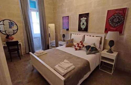 Rabat Apartment | MYN Zondadari