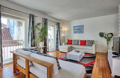 Encarnacao Apartment | MyPlaceLisbon - Bairro Alto Apartment