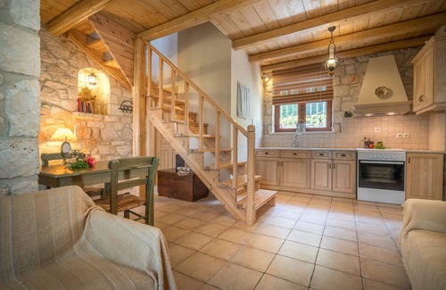 Vasilikos House | Myrties stone houses