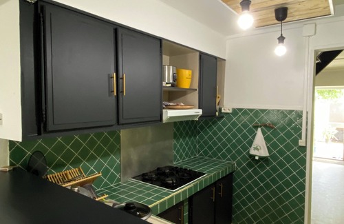 Saint-Pierre House | Mzelle Pipine à 2 Minutes de la Plage !