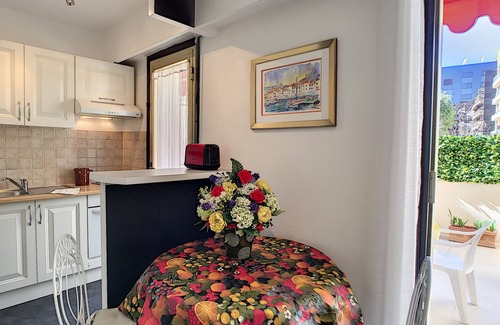 Nice City Centre Apartment | N&J - LE FRANCE TERRASSE - Central - Close sea