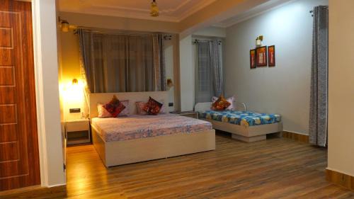 Gangtok House | Nabhasa Courtyard Home & Apartment Stay