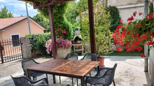 Pican House | Nadia's house