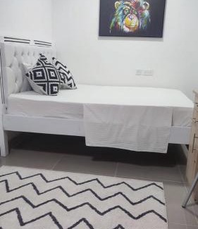 Nairobi West Apartment | Nairobi West Studio - StadeView Suite