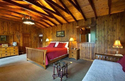 Fish Camp Hotel | Narrow Gauge Inn