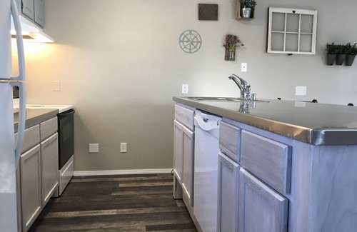 Soldotna House | Narrow Road Townhouse