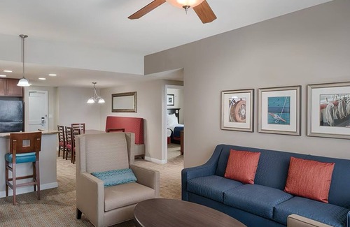 National Harbor Resort | Nat'l Harbor MD’s Innovative Waterfront District near Wash DC 2BD/2BA w Balcony