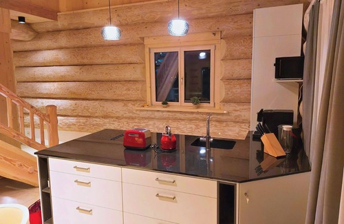 Langweiler Ski Chalet | Natural log cabin chalet (new build 2025!) in the Hunsrück with lake and national park views