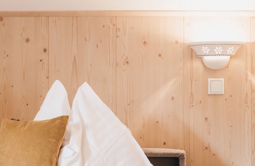 Latschach Hotel | Naturel Hoteldorf Schönleitn