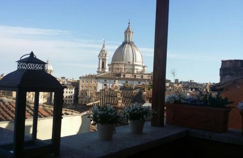 Rione VI Parione House | Navona 49 Luxury Suites&Apartment