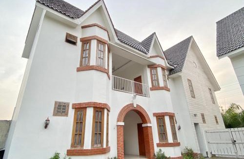 Ngaglik House | nDalem Abhirama